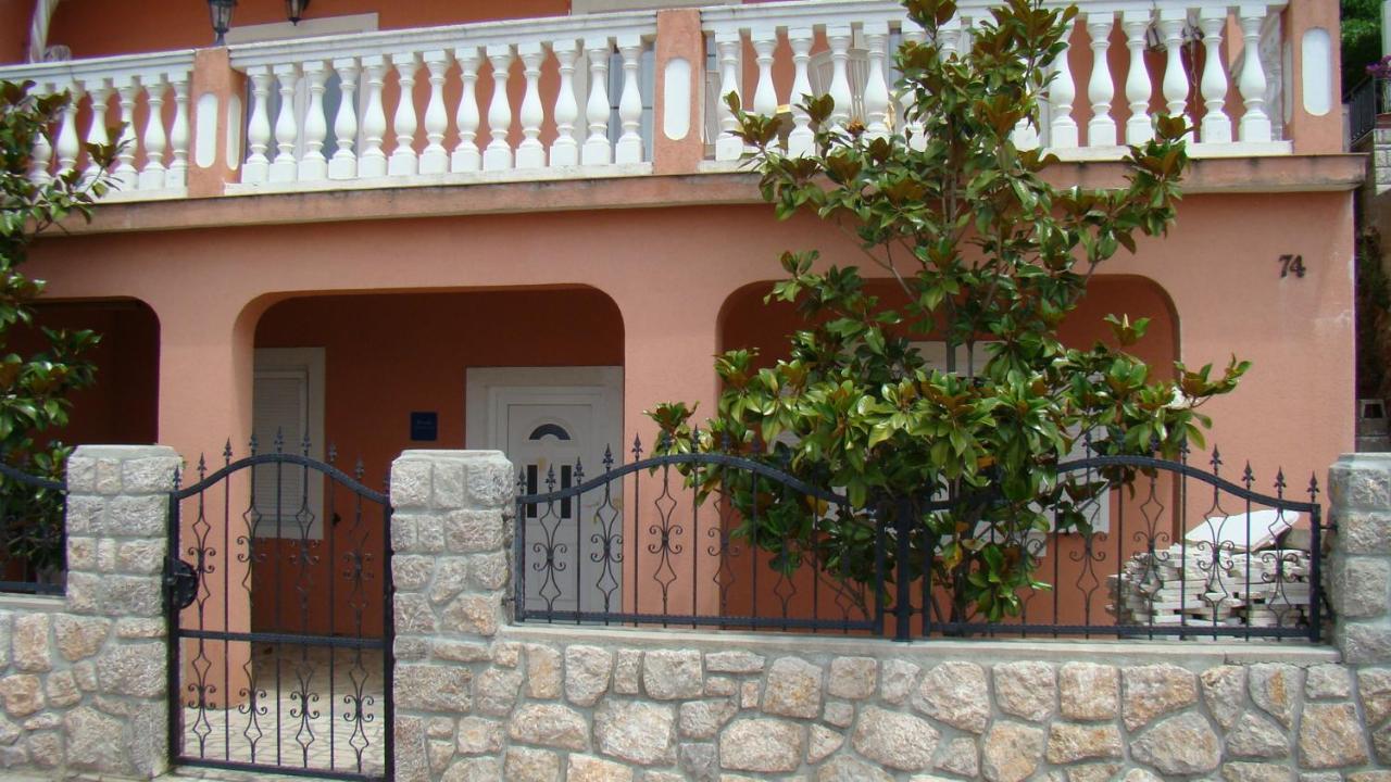 Apartments & Room Madi سينج المظهر الخارجي الصورة