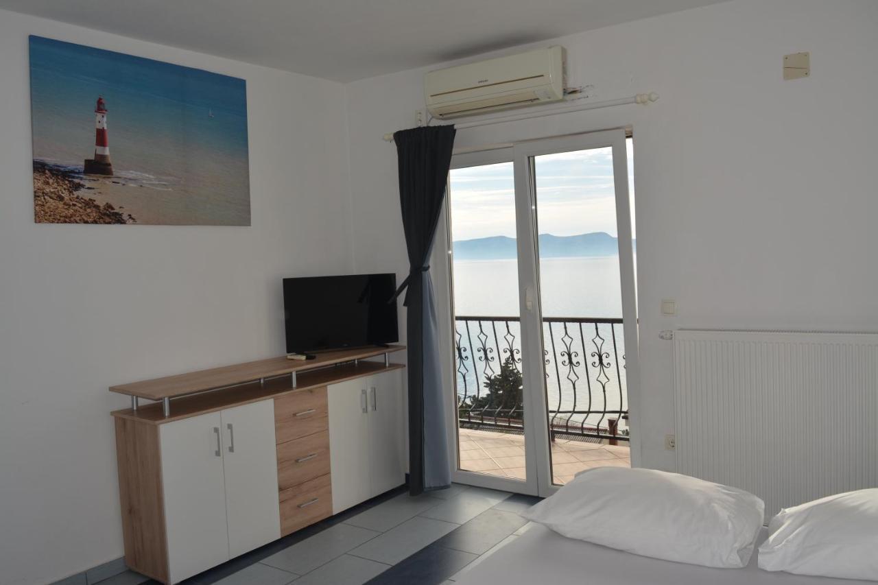 Apartments & Room Madi سينج المظهر الخارجي الصورة
