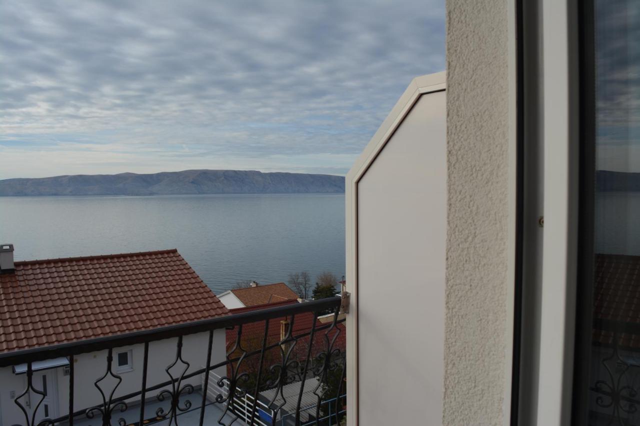 Apartments & Room Madi سينج المظهر الخارجي الصورة