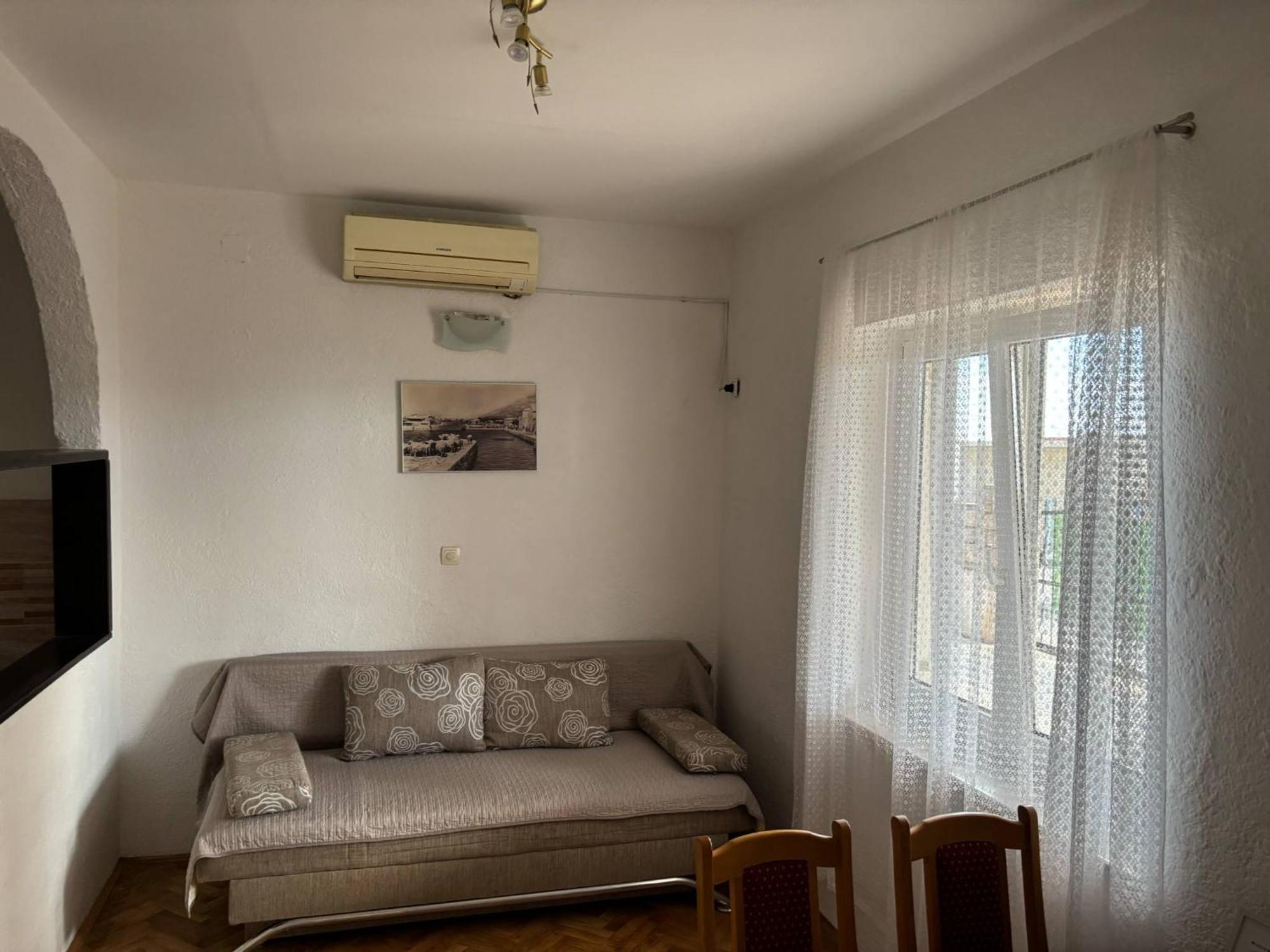 Apartments & Room Madi سينج المظهر الخارجي الصورة