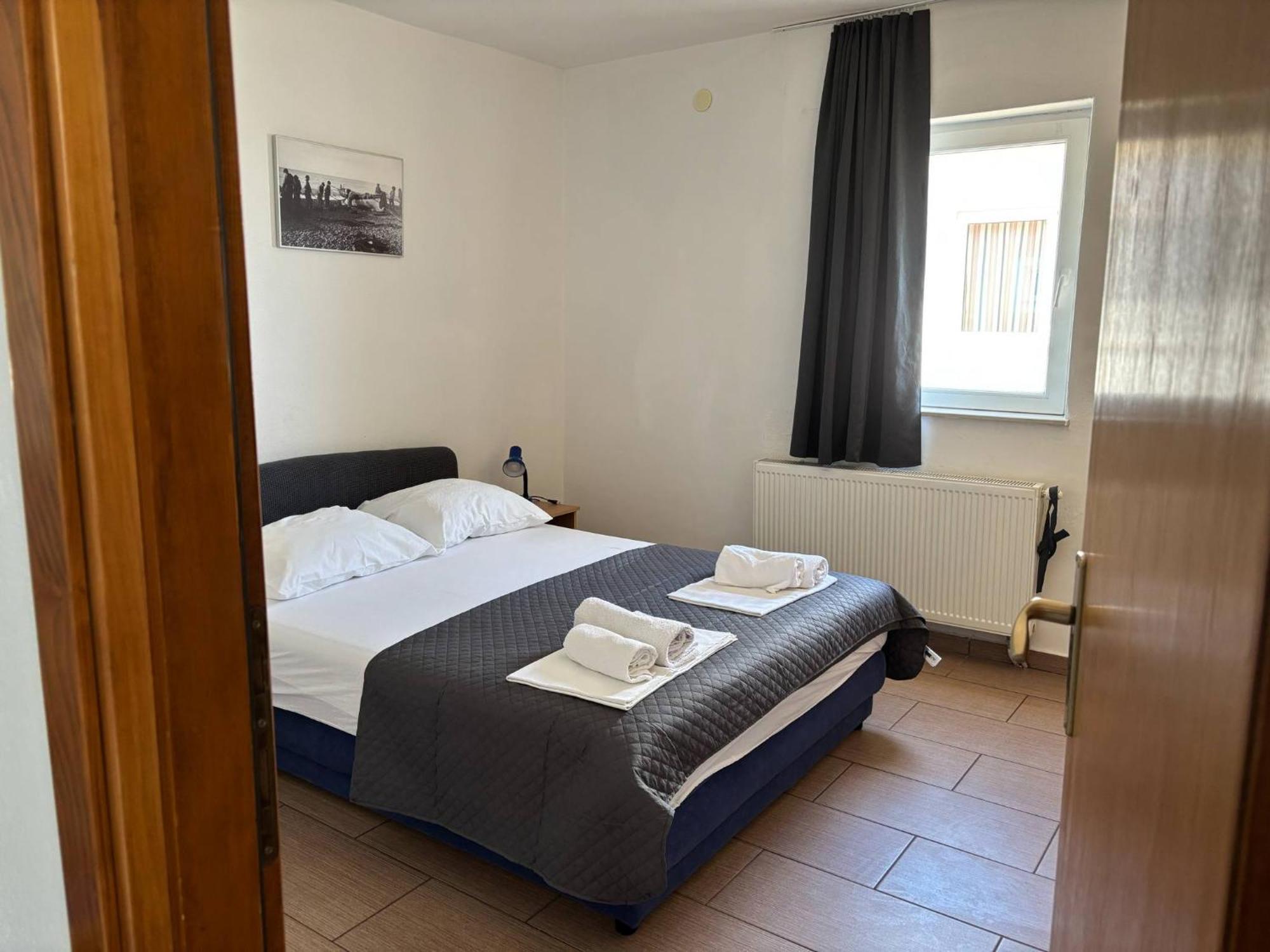 Apartments & Room Madi سينج المظهر الخارجي الصورة