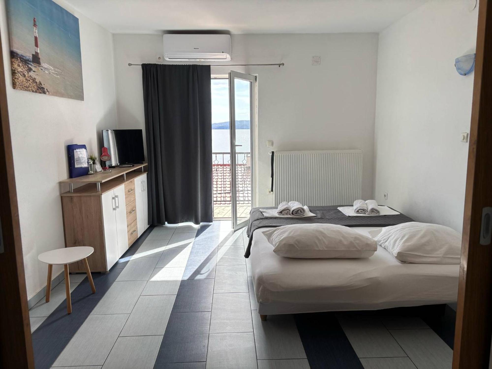 Apartments & Room Madi سينج المظهر الخارجي الصورة