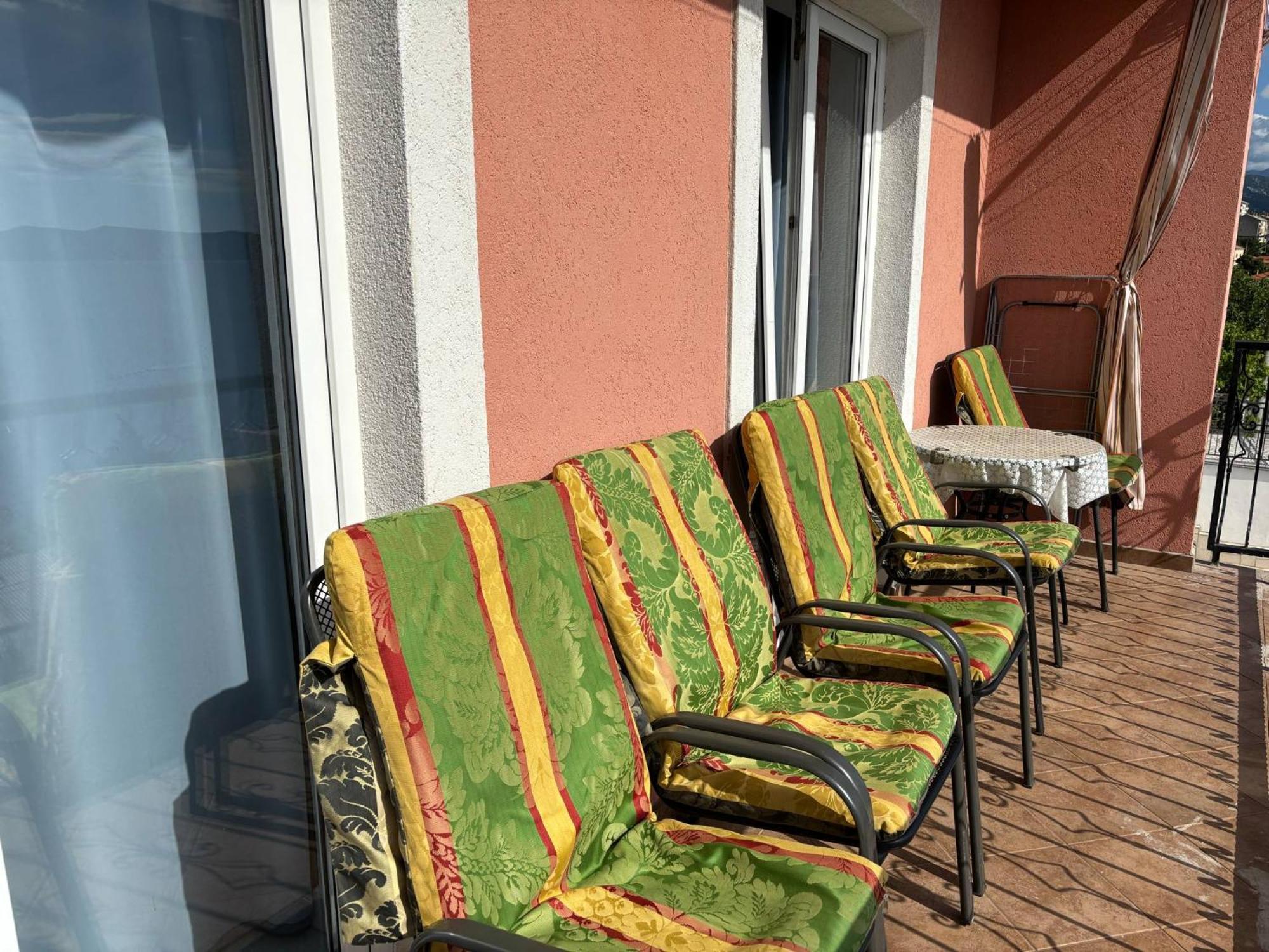 Apartments & Room Madi سينج المظهر الخارجي الصورة